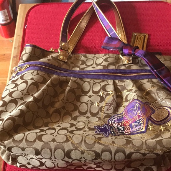 Poppy Coach fun tote bag, purse, handbag, shoulder bag. - Picture 2 of 14